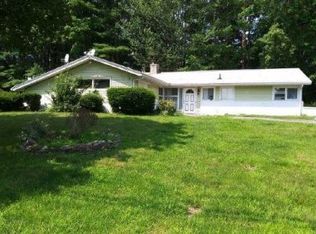 61 Barry Rd, Worcester, MA 01609