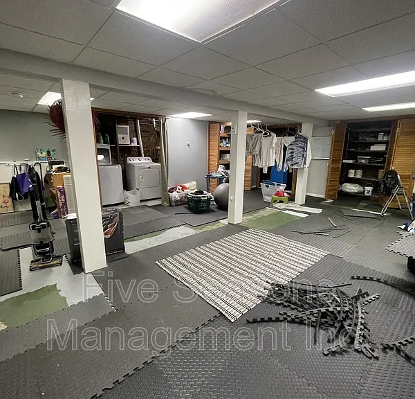 70 Pleasant Ave — Photo 44