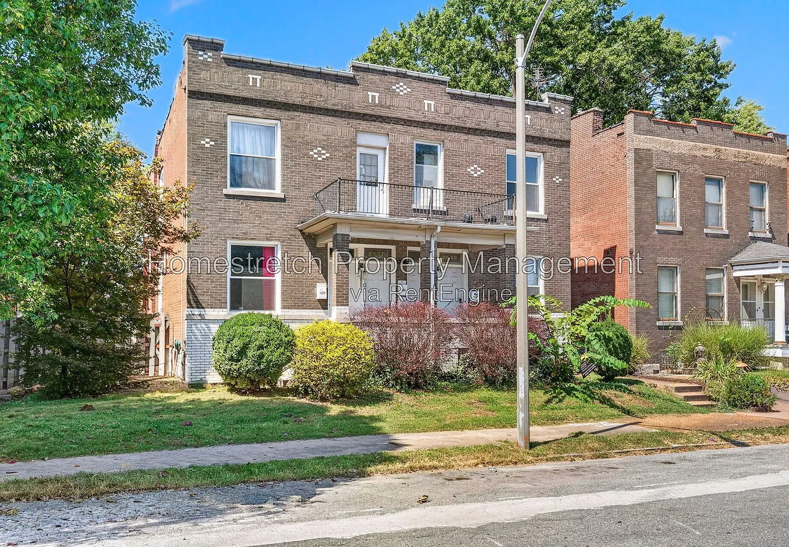 1 bed, 1.0 bath, 1200 sqft, $1,195 — Photo 2