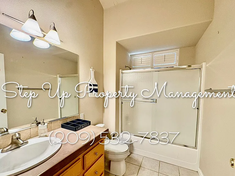 342 Duchess Dr — Photo 11