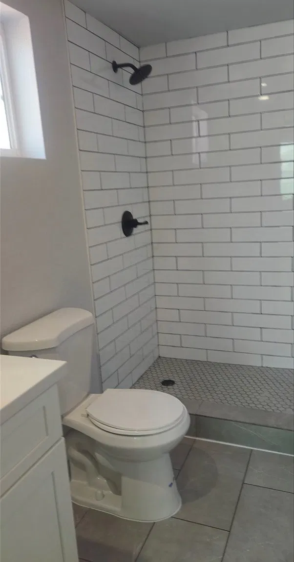 3 bed, 1300 sqft, $2,800 — Photo 3