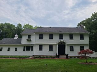 246 School House Rd, Old Saybrook, CT 06475