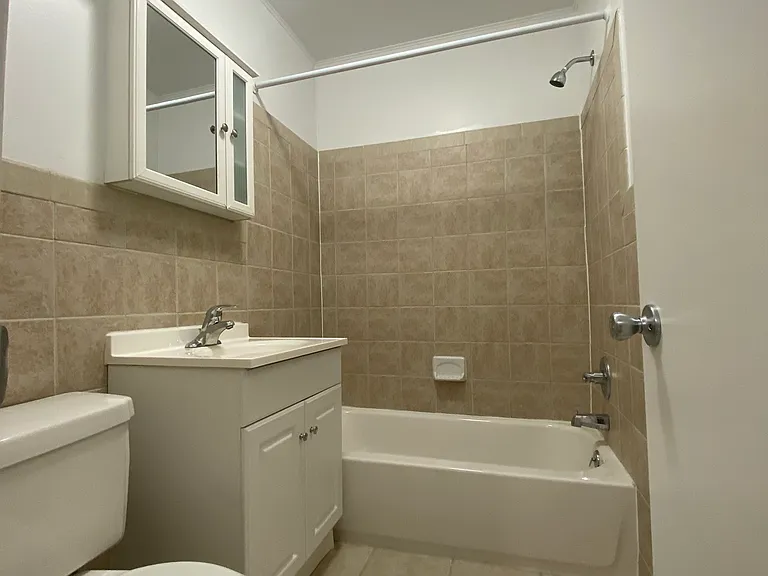 414 Fountain St #21 — Photo 8