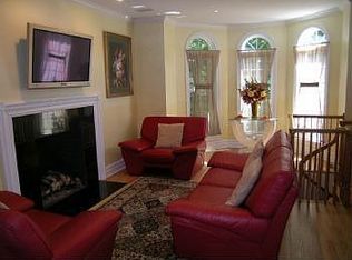 104 Ritch Ave W APT 8, Greenwich, CT 06830