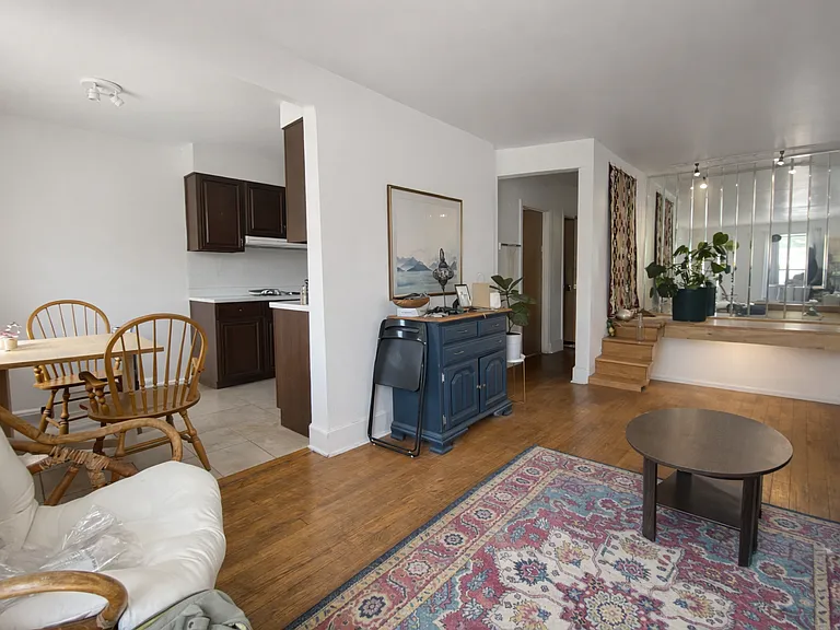 656 W Park Ln #3 — Photo 16