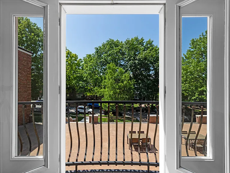 7517 Oxford Dr #2A — Photo 9