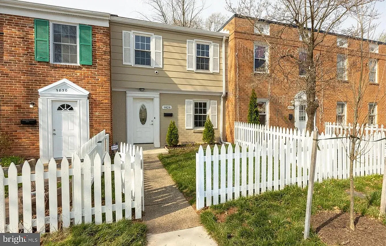 2 bed, 1.5 bath, 1080 sqft, $2,250 — Photo 1