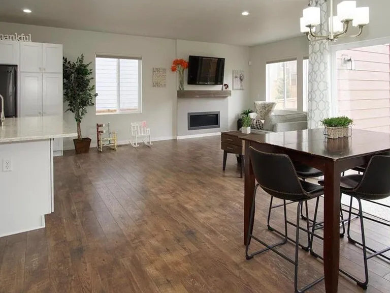 14212 Mosaic Ave — Photo 9