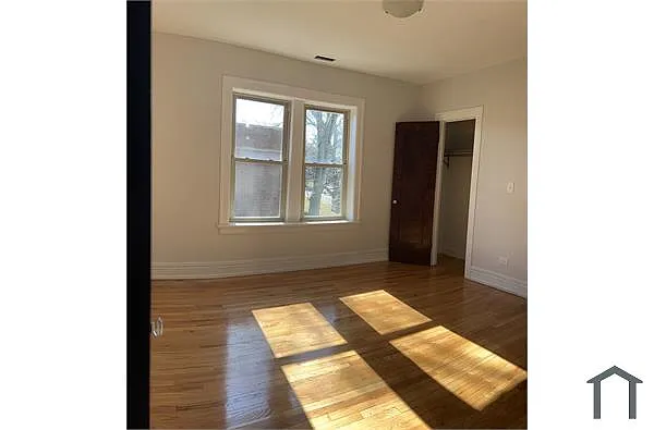 Building Photo - 512 E 76th St #2