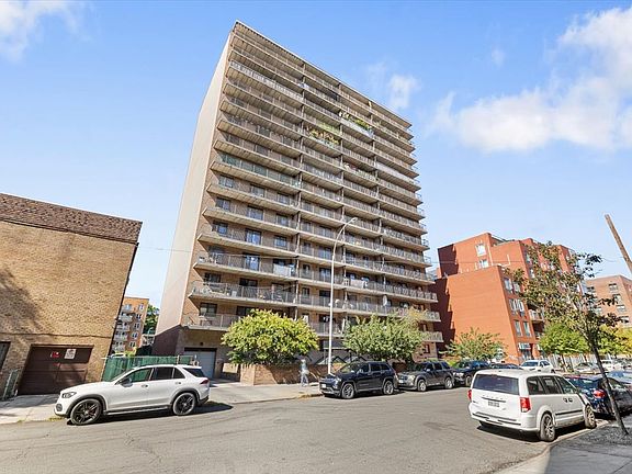 4th image of 143-51 Roosevelt Ave #9A