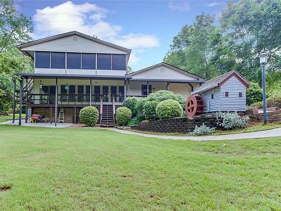 4th image of 4713 Great Oaks Dr