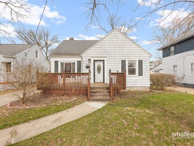 1011 Johnston St SE, Grand Rapids, MI, 49507