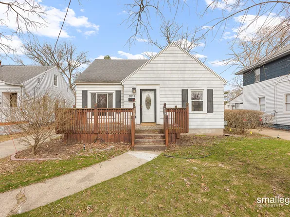 1011 Johnston St SE, Grand Rapids, MI 49507
