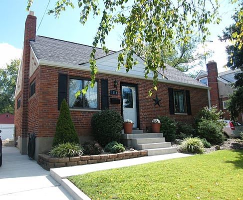 2nd image of 1710 Sanborn Dr