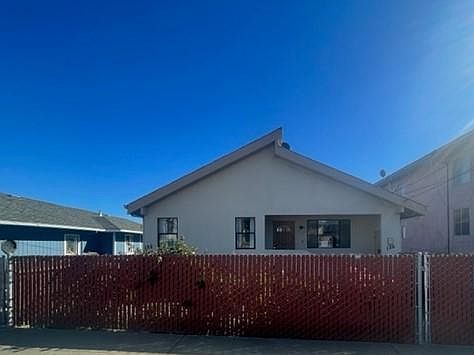 1st image of 120 San Luis Ave