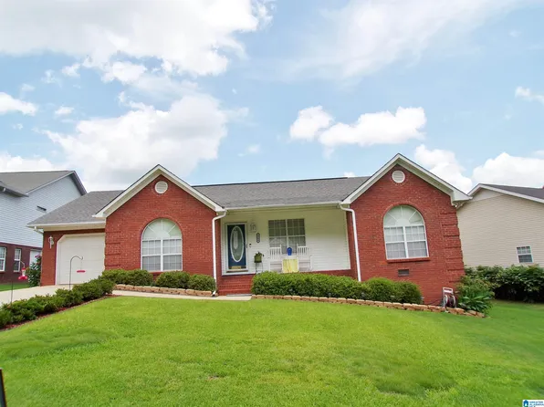 2608 Oak Village Dr, Anniston, AL 36207