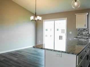 4706 8th Street Loop NE, Saint Cloud, MN 56304