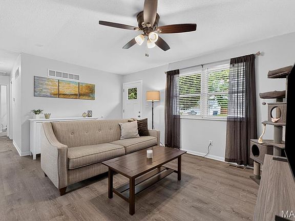 5th image of 3629 Chervil Dr