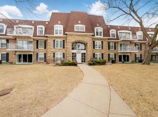 2904 W 33rd St APT 232, Sioux Falls, SD 57105