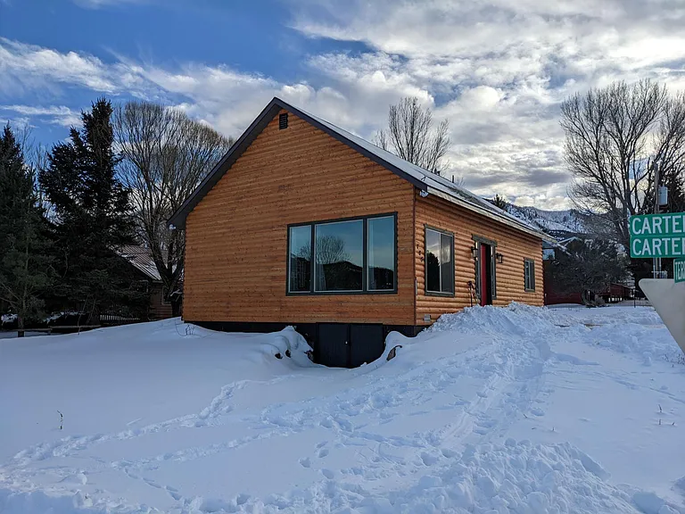 785 W Carter Dr — Photo 3