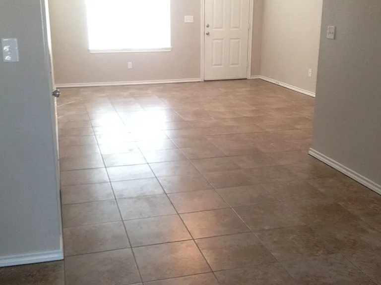 Coming Soon: 2 Bedroom Duplex in Lindale! — Photo 3