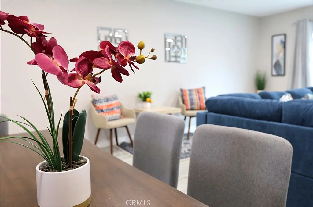4 bed, 2.5 bath, 1662 sqft, $6,000 — Photo 4