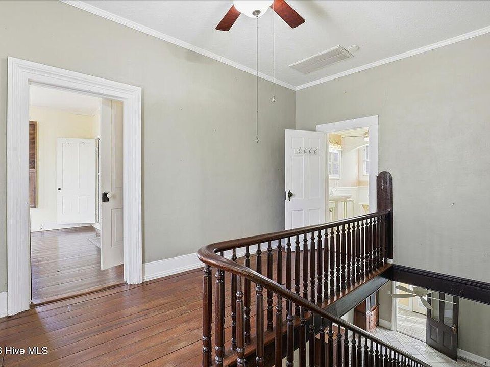 40th image of this home