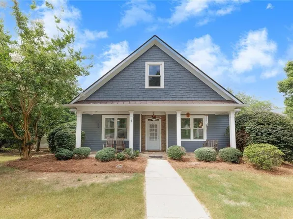 107 Covington Dr, Ball Ground, GA 30107