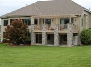 W324S8645 Nebo Trl, Mukwonago, WI 53149