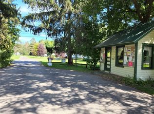 6233 N Vine Valley Rd #6, Middlesex, NY 14507