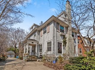 355 N William St, Joliet, IL 60435