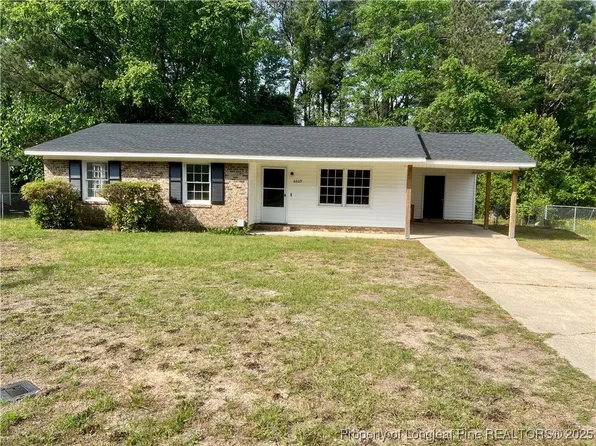 6609 Amanda Cir, Fayetteville, NC 28304