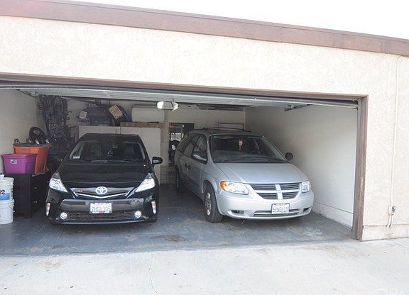 3rd image of 12978 Florwood Ave #10