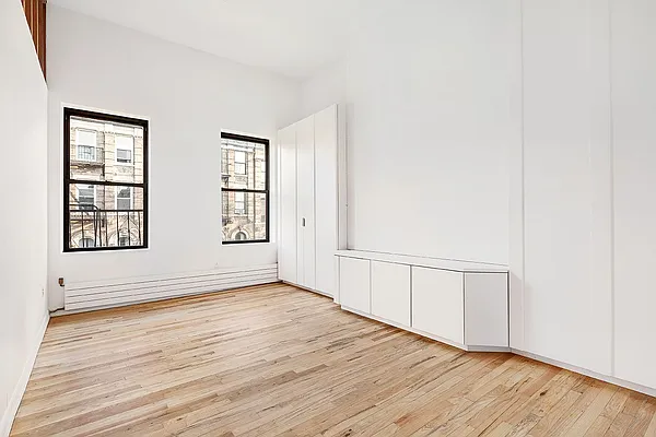 Rented by Compass | media 8