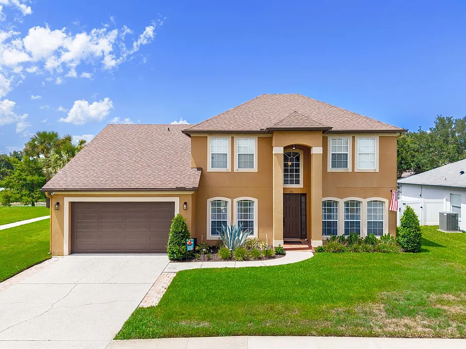 353 Lake Amberleigh Dr