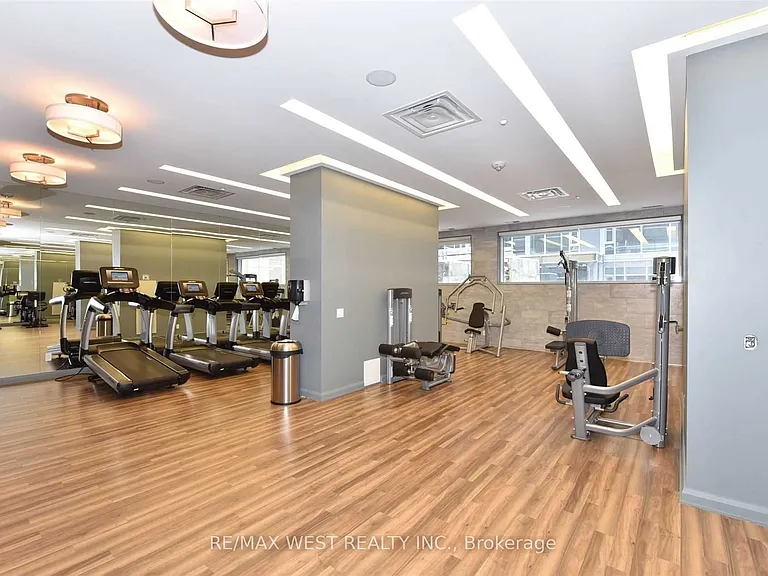 155 Yorkville Ave #1209 — Photo 17