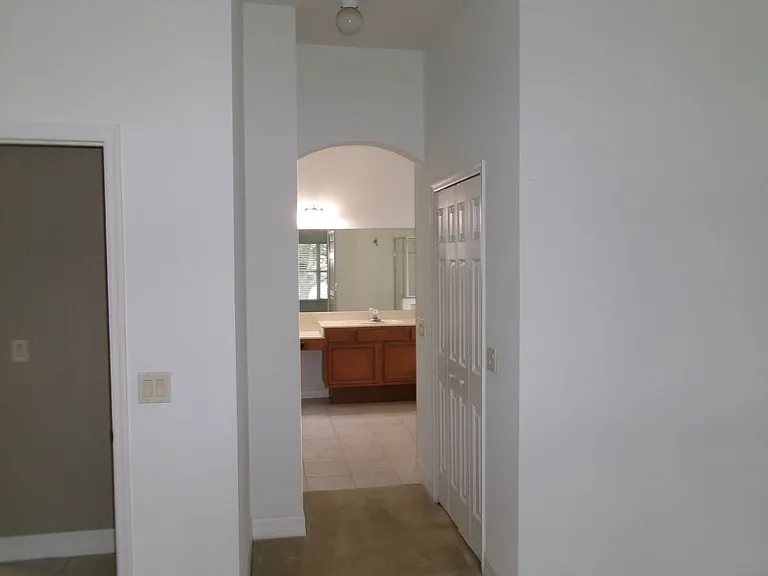 12415 Lake Valley Dr — Photo 17