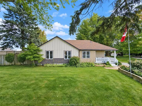 19051 Charing Cross Rd, Chatham Kent, ON N0P 1A0