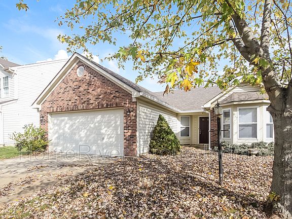 4th image of 817 Treyburn Green Dr