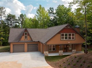 3922 Green Dr, Gainesville, GA 30506