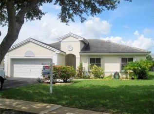 2042 SW 90th Way, Miramar, FL 33025