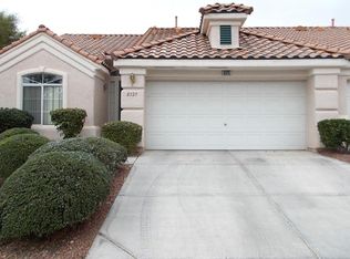 8325 Savitar Ave, Las Vegas, NV 89117