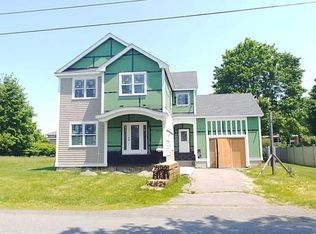 136 Briggs Ave, Somerset, MA 02725