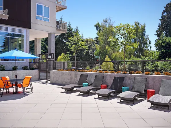 Kirkland Crossing
