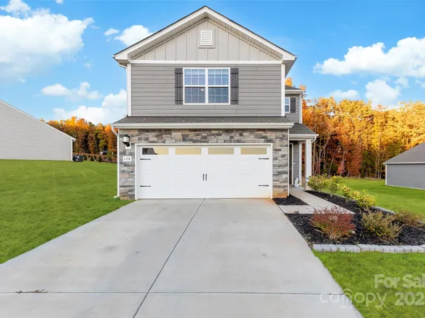128 N Sina St, Troutman, NC 28166