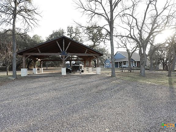 4th image of 1701 Sulphur Wells Rd