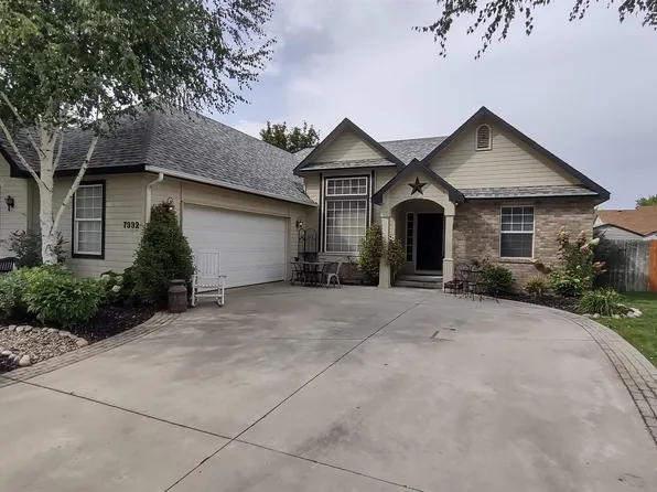 7332 Newbrook Dr, Nampa, ID 83687