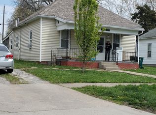 1311 Buchanan St, Moberly, MO 65270