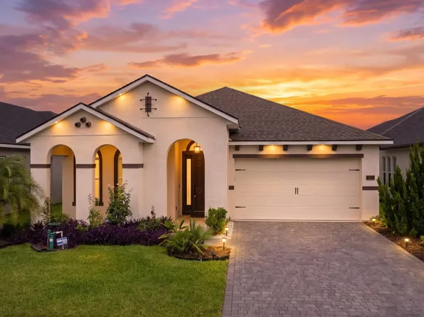 6211 W Fallsgrove Ln, Port Orange, FL 32128