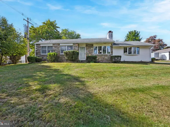 5 Blackhorse Ln, Media, PA 19063